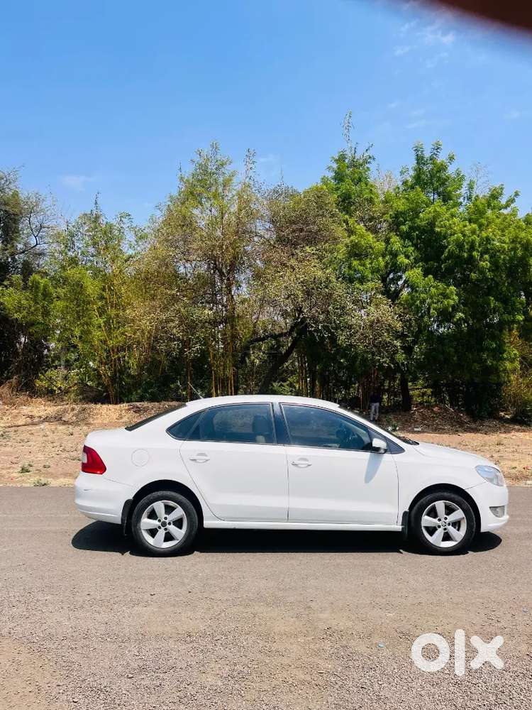 Skoda Rapid At 2015
