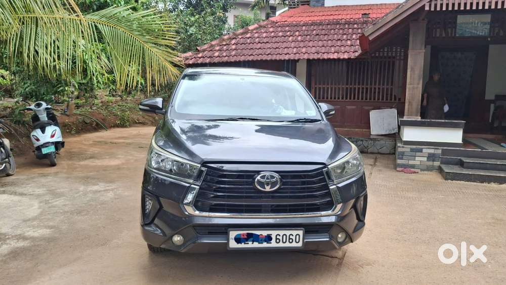 2017 Toyota Innova Crysta