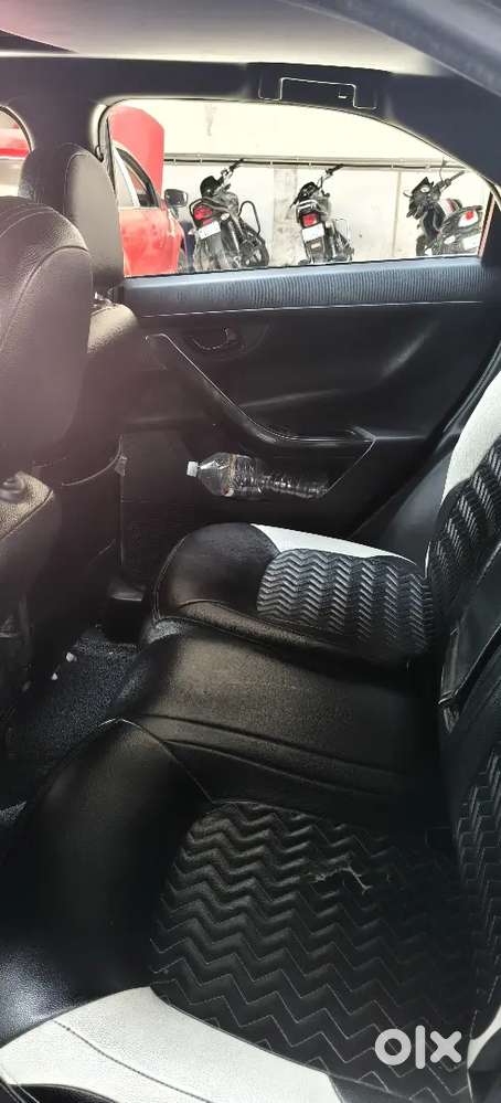 Tata Nexon Too Model Diesel Dark Edition