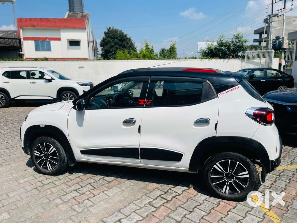 Renault Kwid 1.0 Rxt (o) Easy-r, 2022, Petrol