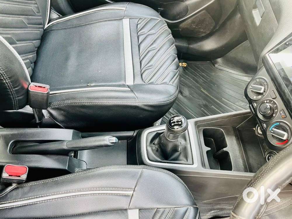 Maruti Suzuki Swift Vvt Vxi, 2022, Petrol