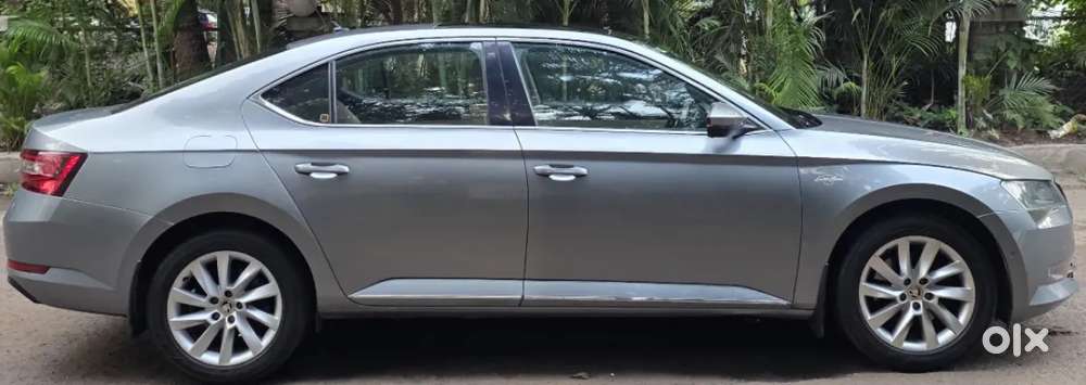 Skoda Superb 2.0 L&k Tsi At, 2020, Petrol