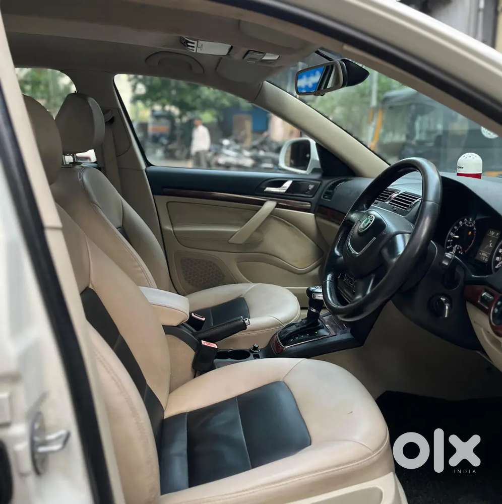 Skoda Laura Diesel Automatic Good Condition