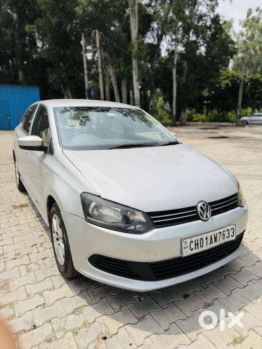 Volkswagen Vento 1.0 Highline Plus, 2014, Petrol
