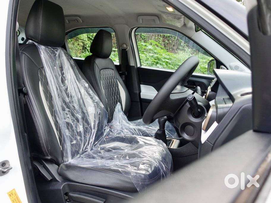 Tata Punch Camo Accomplished Mt, 2023, Petrol