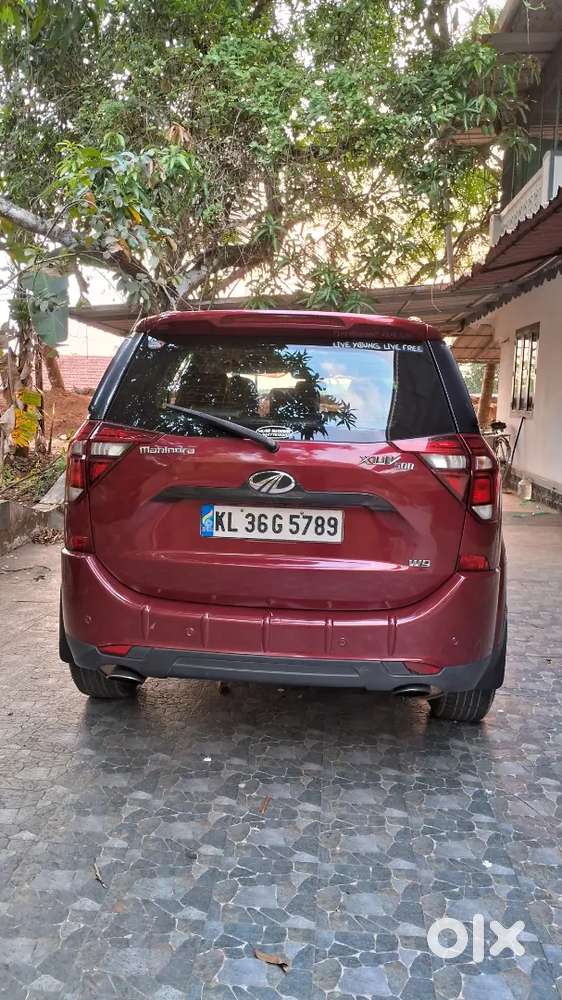 Mahindra Xuv500 2018 Diesel 110142 Km Driven