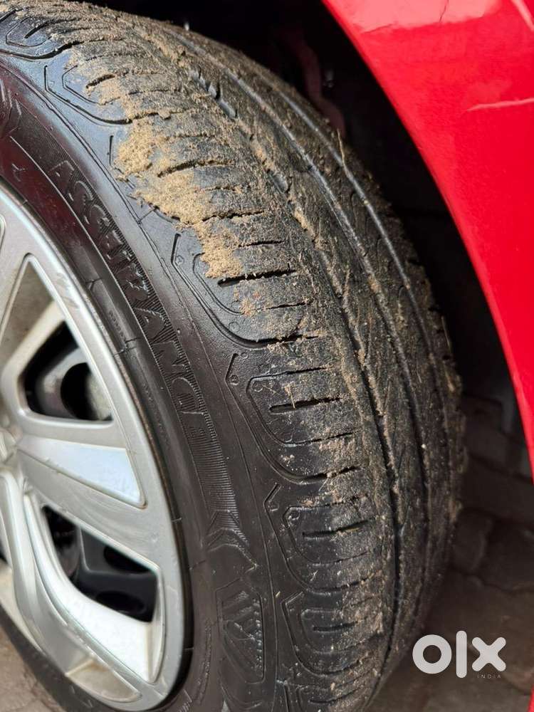 Tata Altroz 2023 Cng & Hybrids 29800 Km Driven