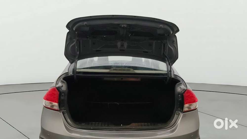 Maruti Suzuki Ciaz Zdi Shvs, 2016, Diesel
