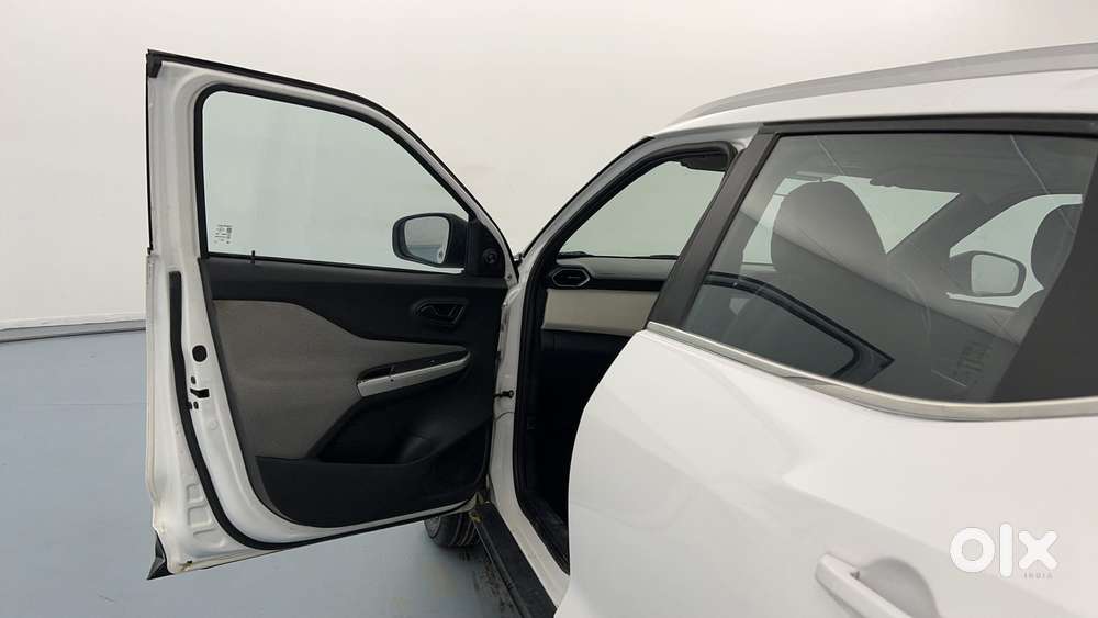 Nissan Magnite 1.0 Xe, 2021, Petrol