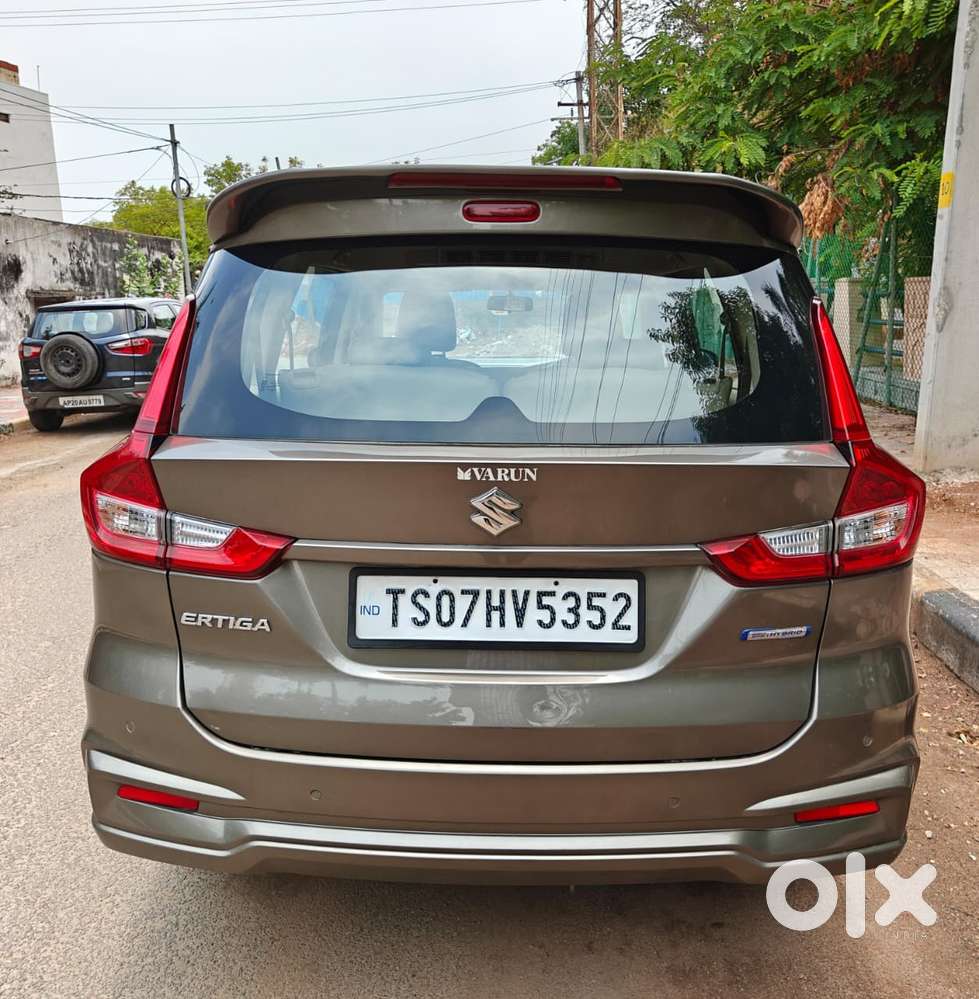Maruti Suzuki Ertiga 1.5 Vxi, 2021, Petrol