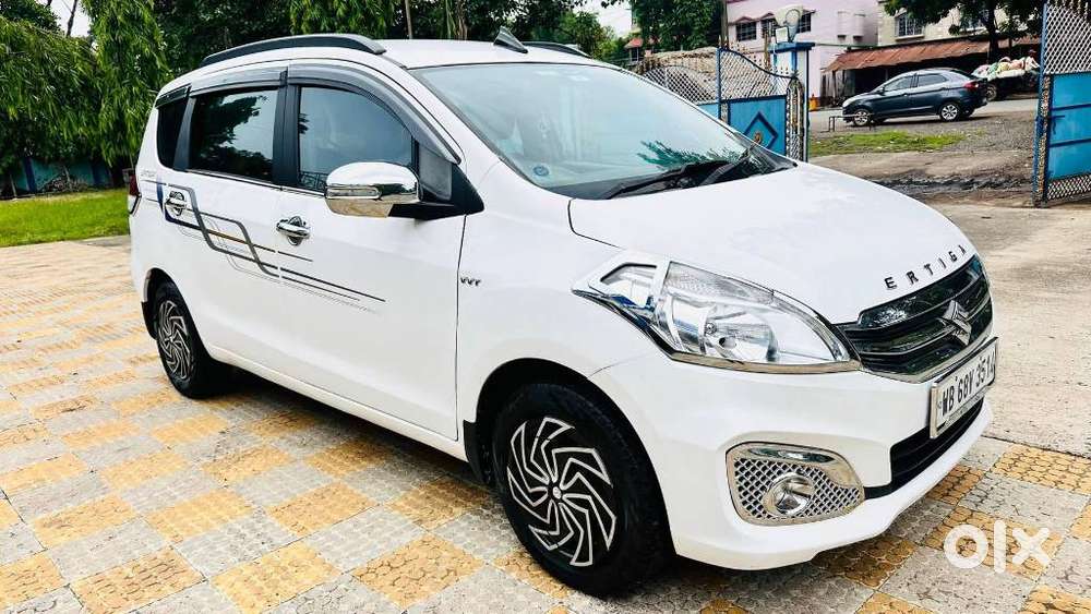 Maruti Suzuki Ertiga Vxi Shvs, 2017, Petrol