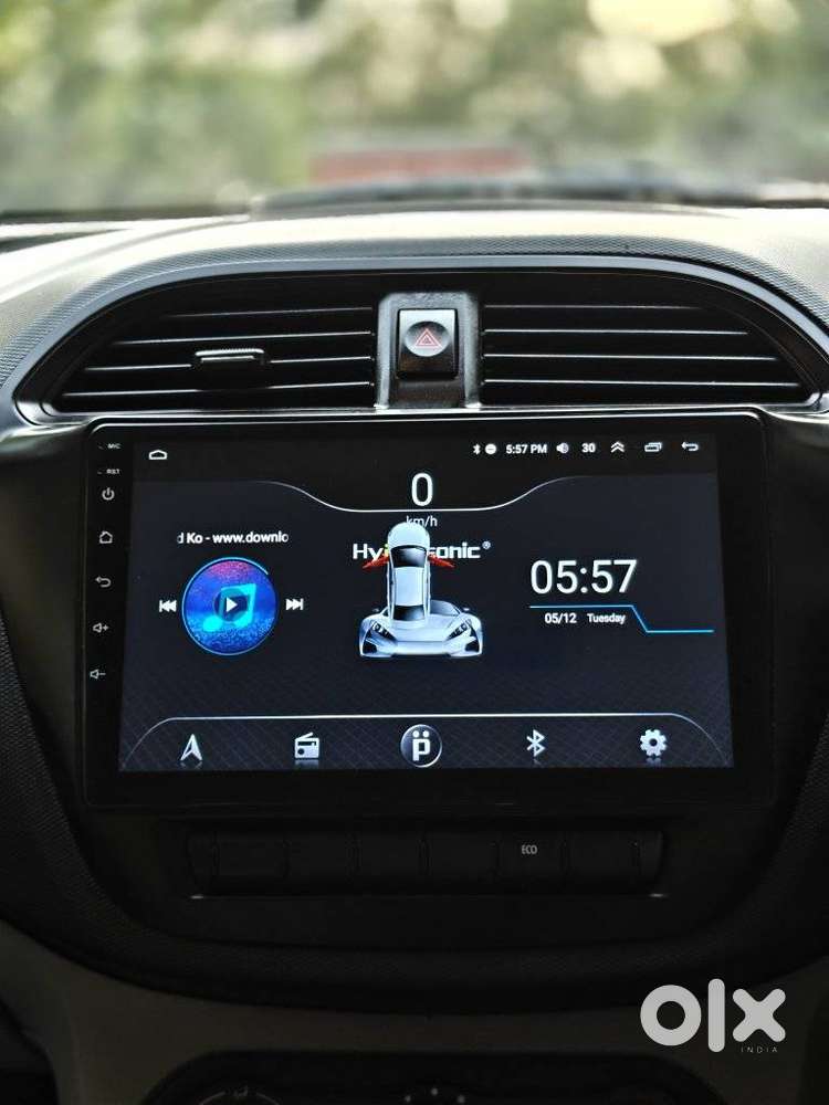Tata Tiago 1.2 Revotron Xt (o), 2017, Petrol