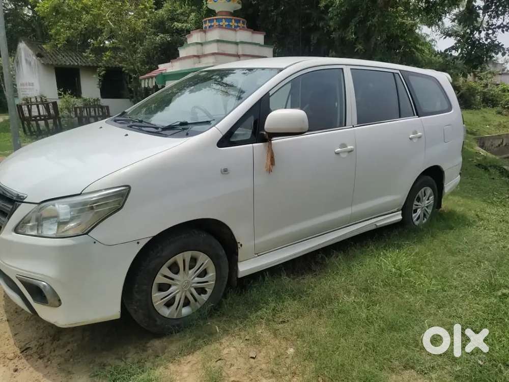 Toyota Innova 2.5 G 2013