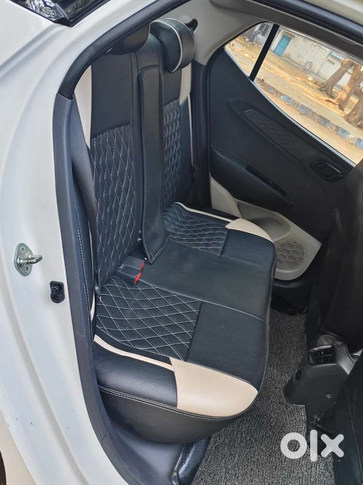 Hyundai Aura, 2023, Petrol