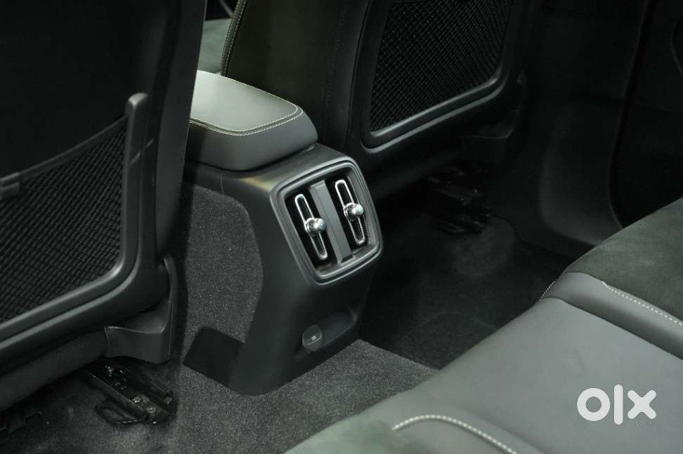 Volvo Ex40 Core, 2024, Electric