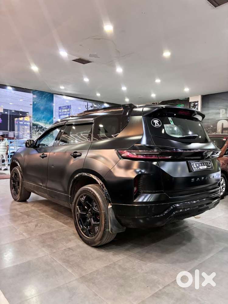 Tata Safari Accomplished X Plus 7 Str Dark Edition At, 2024, Diesel