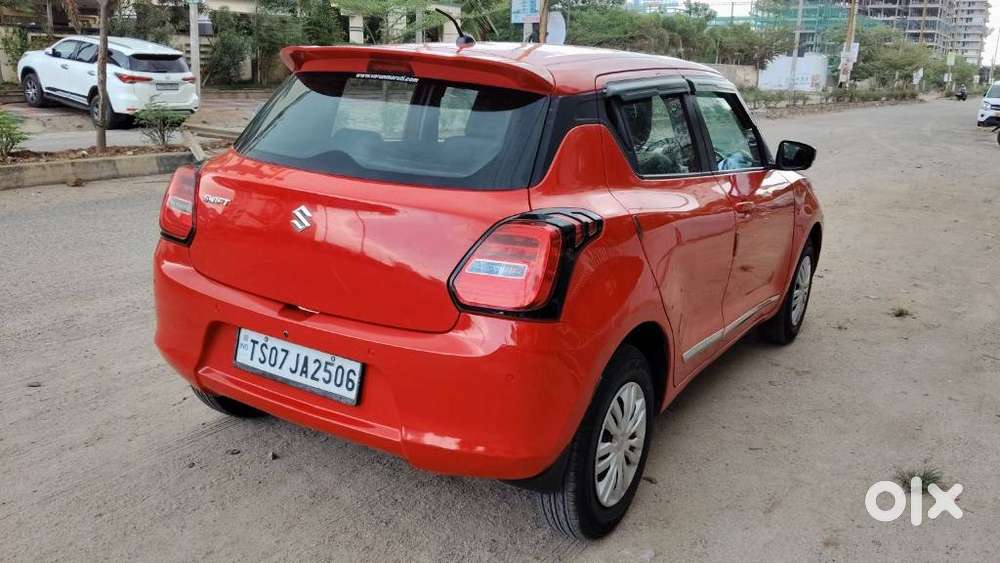 Maruti Suzuki Swift Vxi, 2021, Petrol