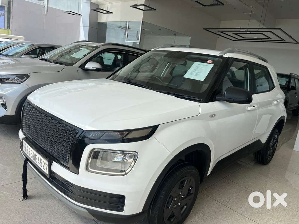 Hyundai Venue S Mt 1.2 Kappa, 2022, Petrol