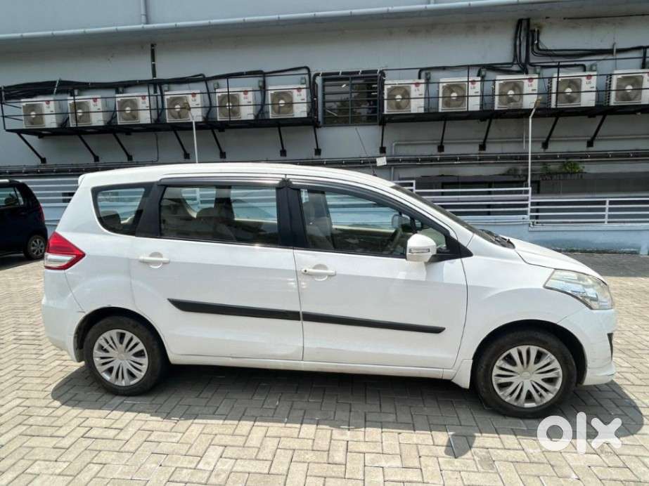 Maruti Suzuki Ertiga 1.5 Vxi, 2014, Petrol
