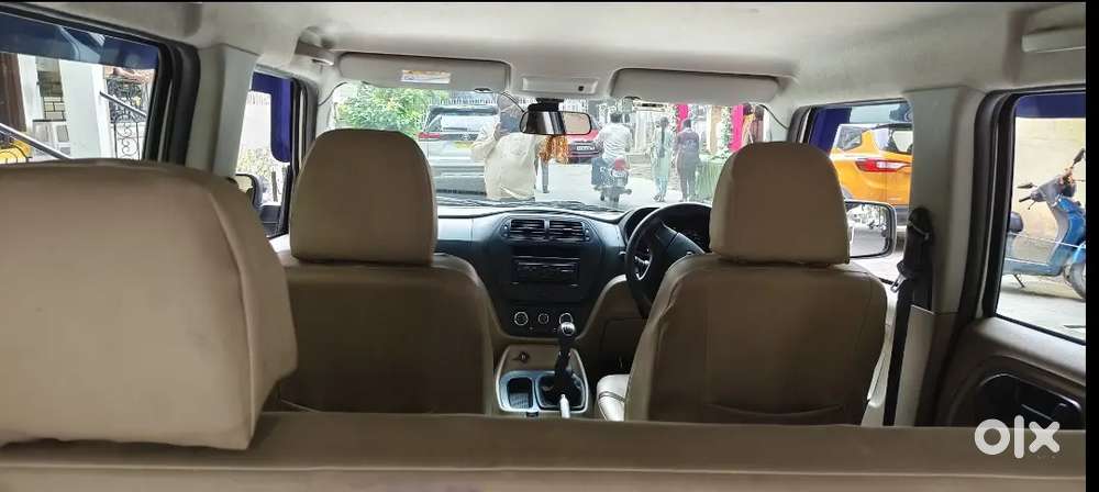 Mahendra Tuv 300 T4 Plus Good Condition