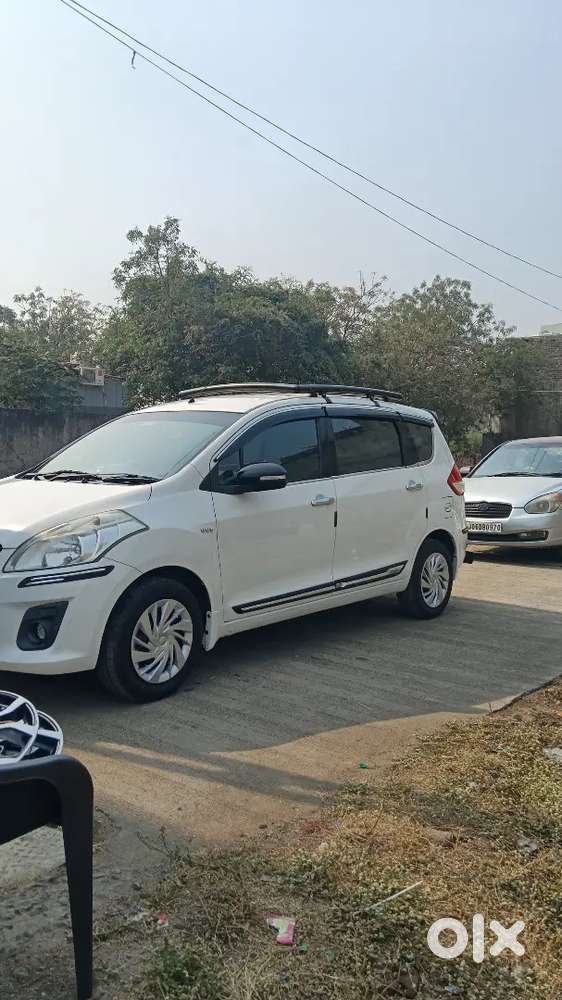 Maruti Suzuki Ertiga 2015 Cng & Hybrids Well Maintained