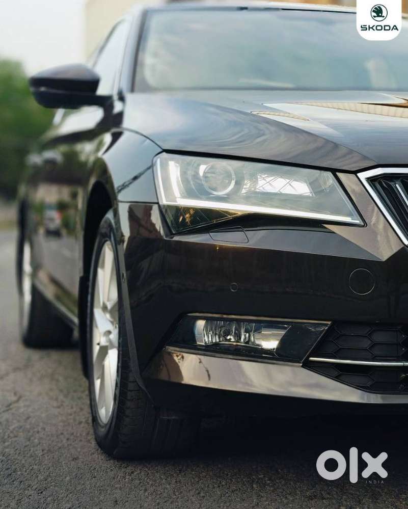 Skoda Superb Laurin And Klement 1.8, 2020, Petrol