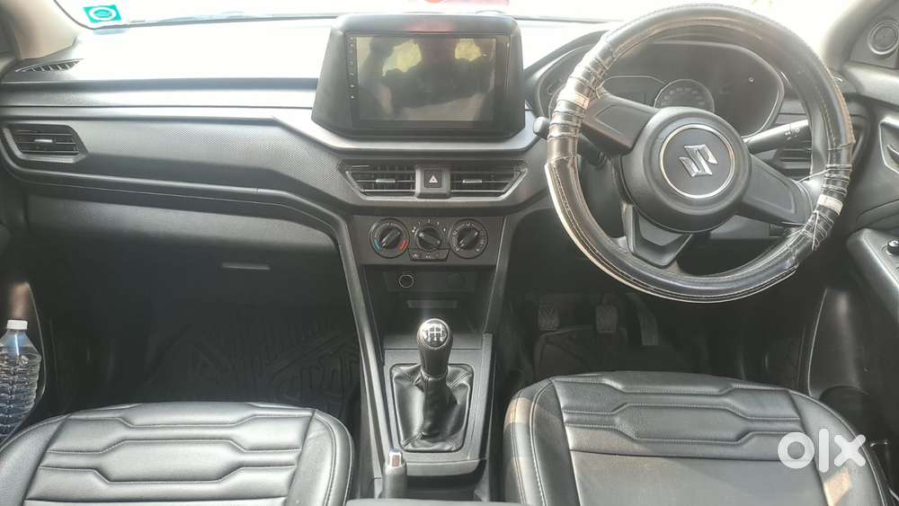 Maruti Suzuki Brezza 1.5 Lxi Smart Hybrid, 2024, Petrol