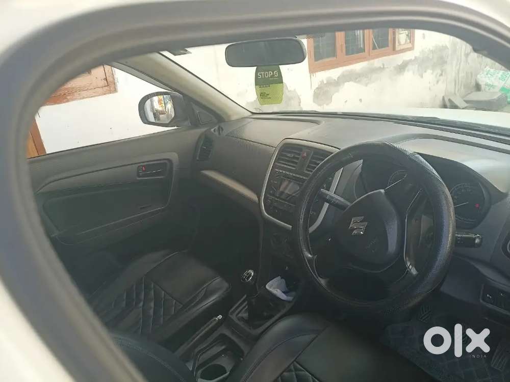 Maruti Suzuki Brezza 2017 Diesel 101000 Km Driven Mint Condition