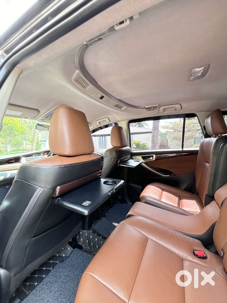 Toyota Innova Crysta 2.8 Z, 2016, Diesel