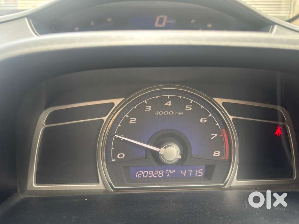 Honda Civic Petrol Mt 2010