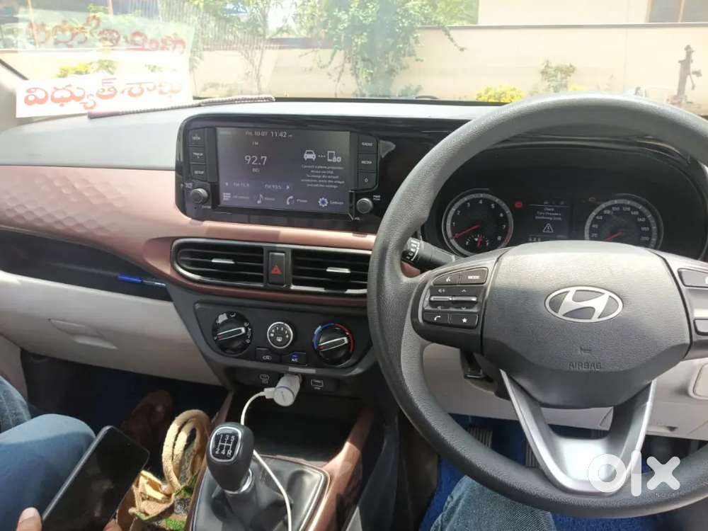 Hyundai Aura Sx Cng 2025 Gov.used Vehicle Continue Finace