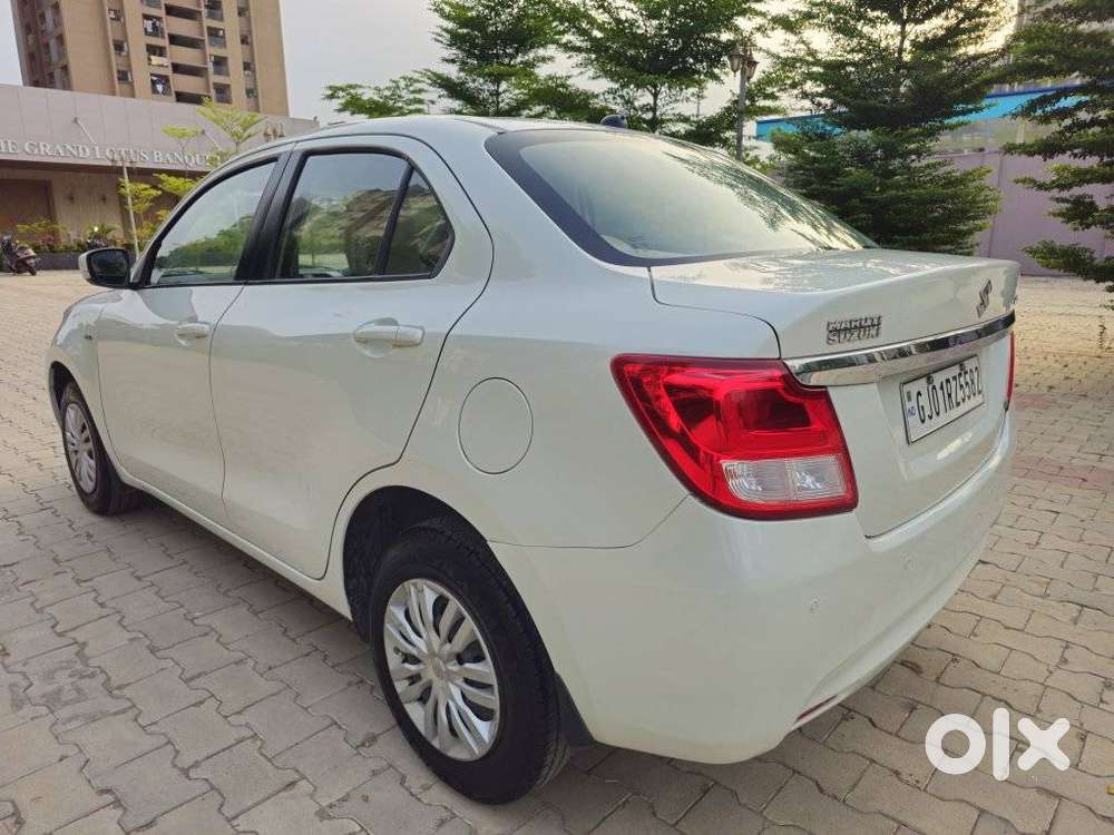 Maruti Suzuki Dzire 1.2 Vxi, 2017, Petrol