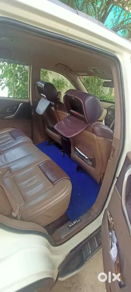 Mahindra Xuv500 2015 Year Model W8 Original Condition