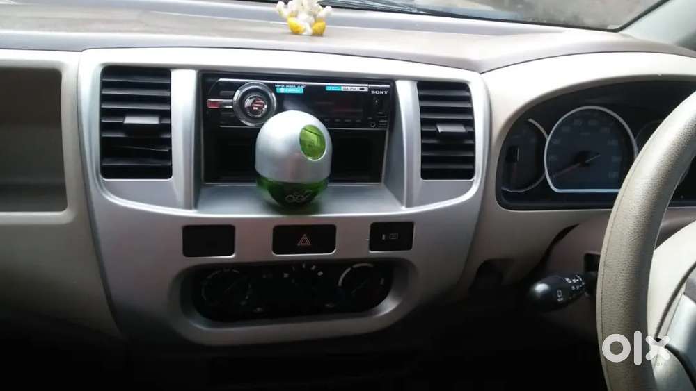 This Is A One-handed Car, And You Can See The Condition Of The Car In
