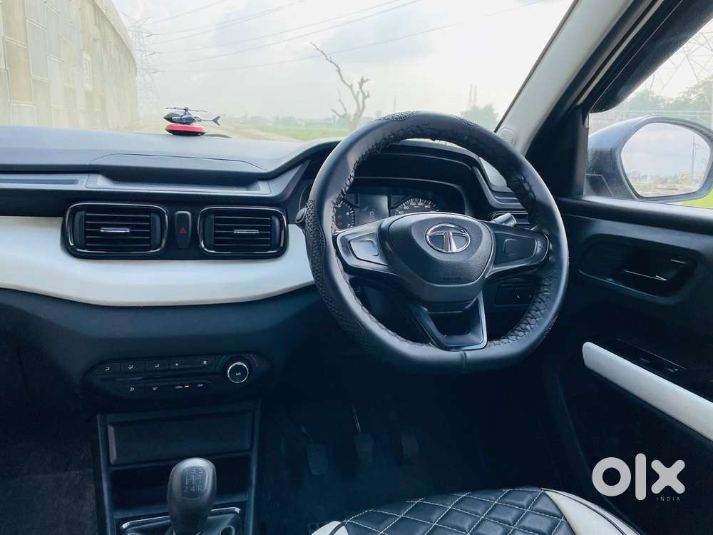 Tata Punch Pure, 2022, Petrol