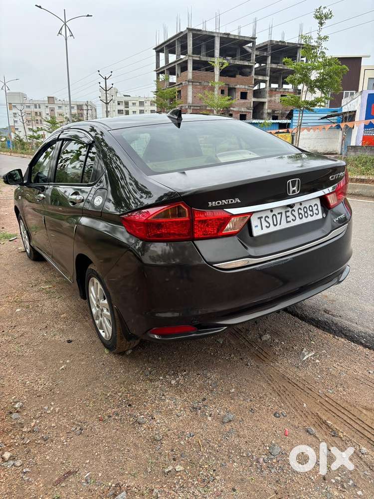 Honda City Petrol 2015 Model Well Maintained