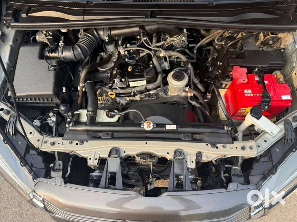 Toyota Innova Crysta, 2022, Petrol