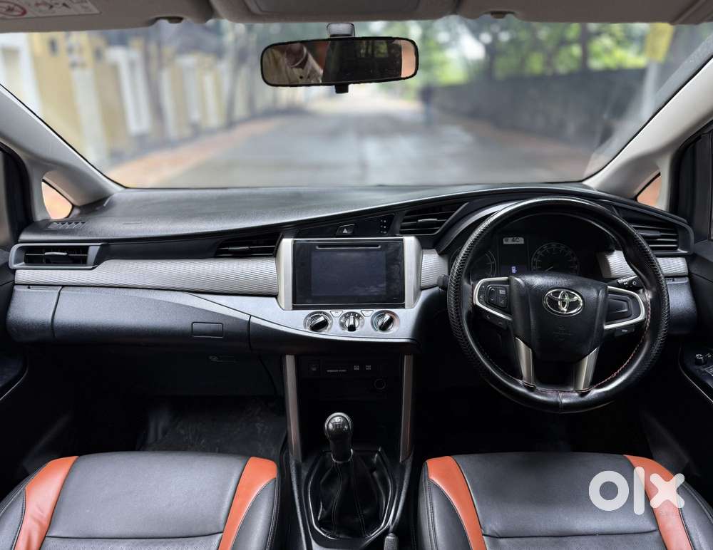 Toyota Innova Crysta 2.4 G Mt, 2019, Diesel
