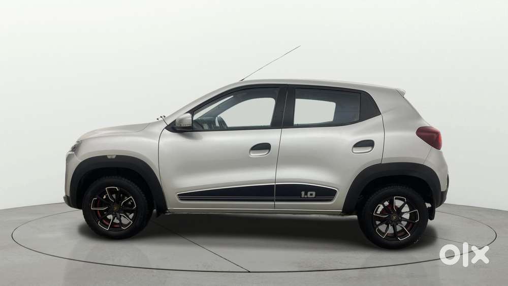Renault Kwid 1.0 Rxt Amt, 2022, Petrol
