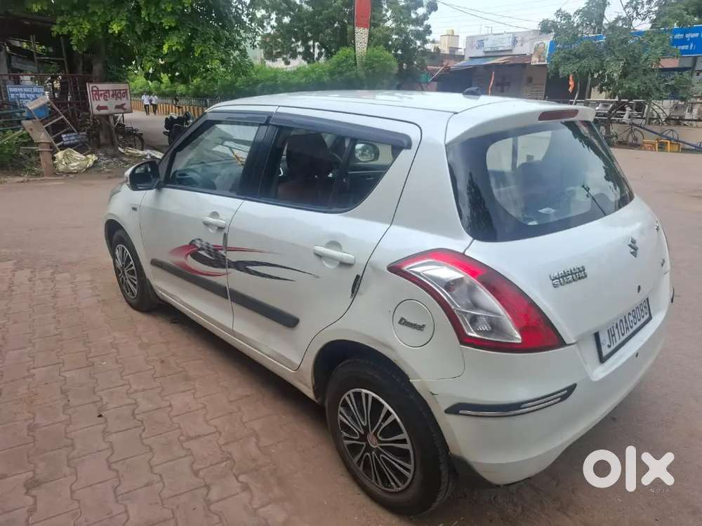 Maruti Suzuki Swift 2012 Diesel Manual