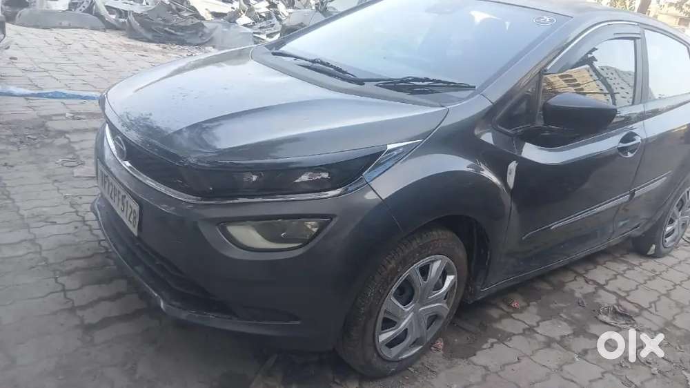 Tata Altroz 2024 Cng & Hybrids 75000 Km Driven