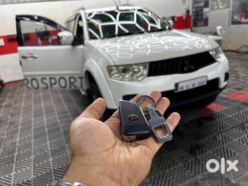 Mitsubishi Pajero Sport 2013 Diesel Well Maintained