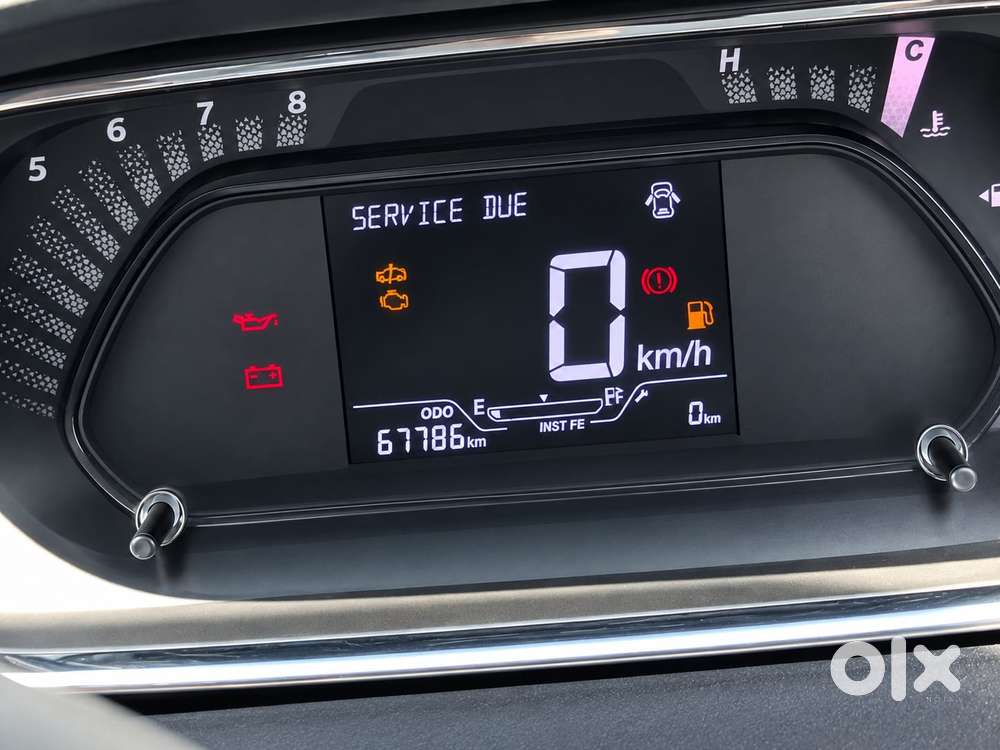 Tata Tiago 1.2 Revotron Xt (o), 2022, Petrol