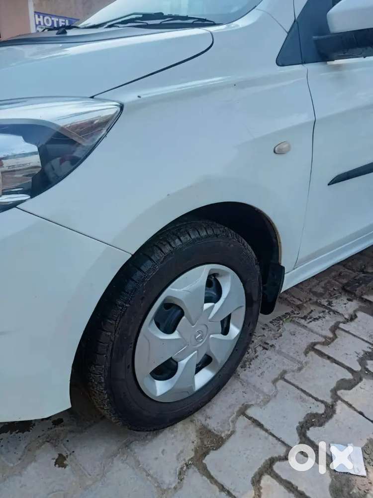 Tata Tiago Xt 2017