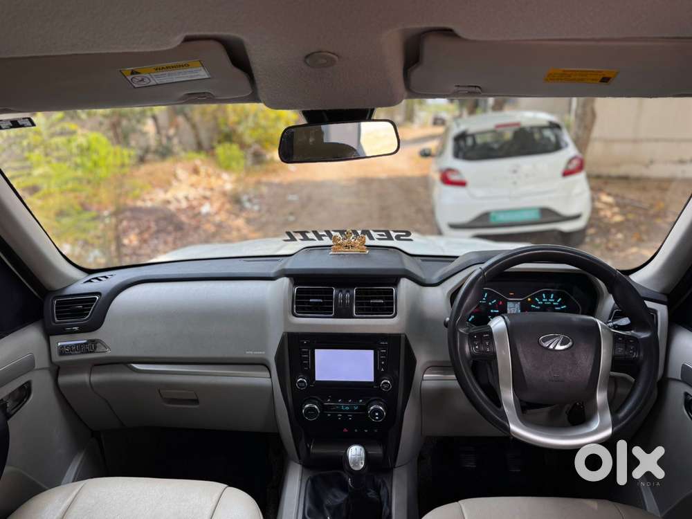 Mahindra Scorpio S10 8 Seater, 2017, Diesel