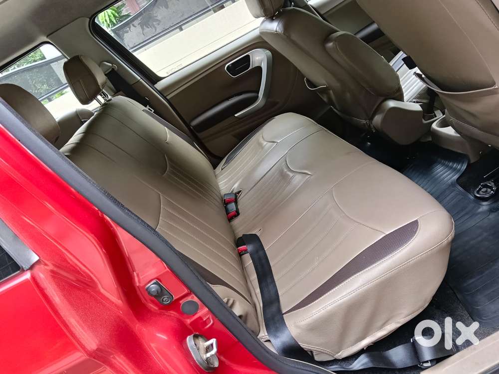 Mahindra Tuv 300 Mhawk100 T8, 2016, Diesel