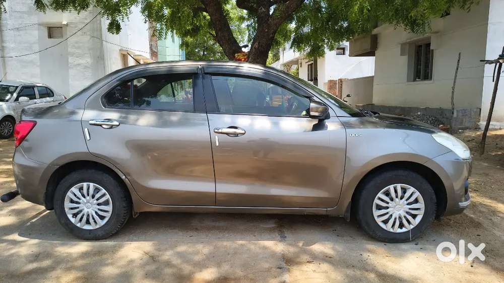 Maruti Suzuki Dzire 2017 Diesel 132231 Km Driven