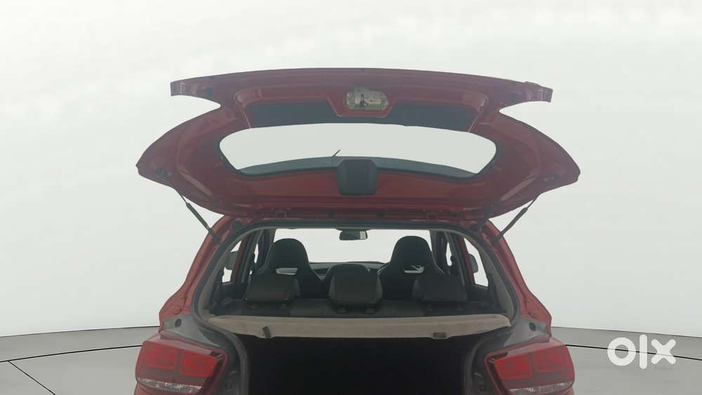 Mahindra Kuv 100 Mfalcon G80 K8, 2017, Petrol