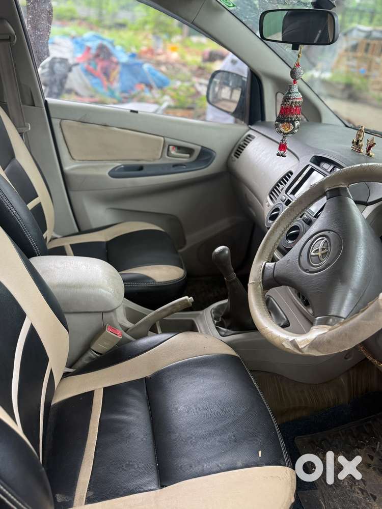 Toyota Innova 2.5 G (diesel) 7 Seater, 2010, Diesel