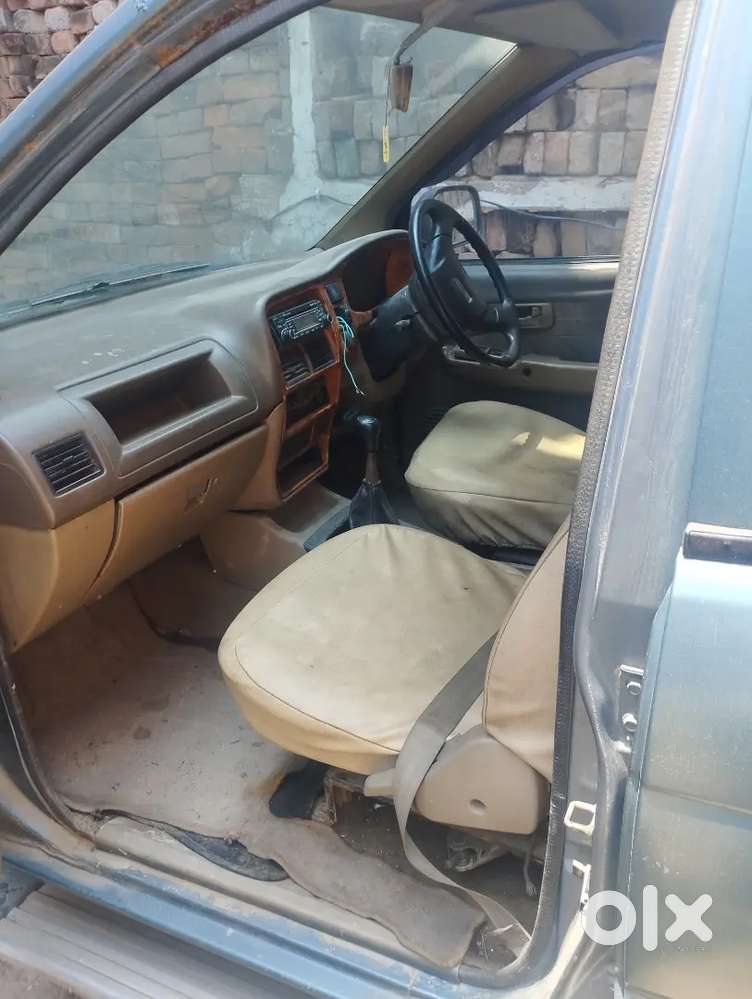 Tavera Chevrolet